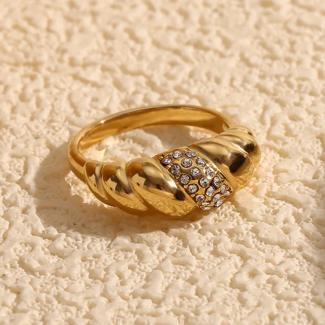 Zirconia Croissant Gold Ring