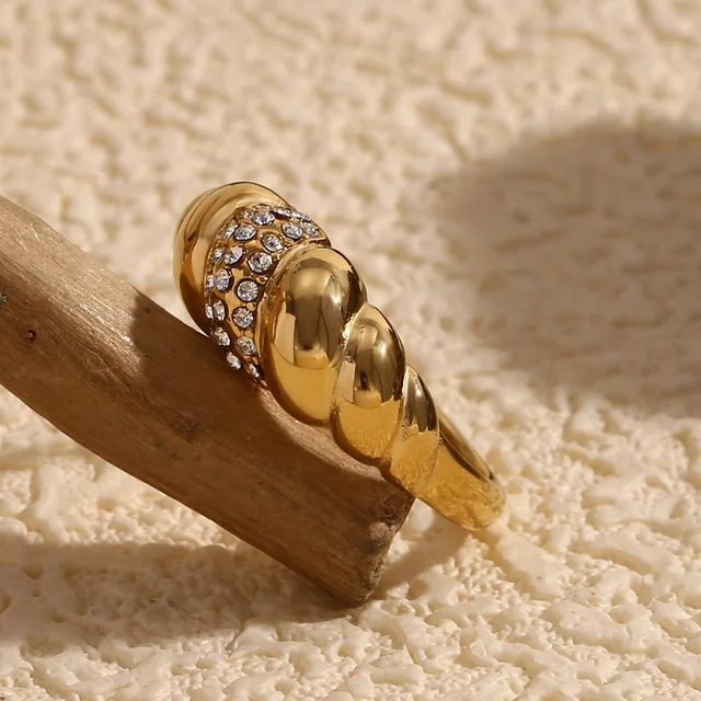 Zirconia Croissant Gold Ring