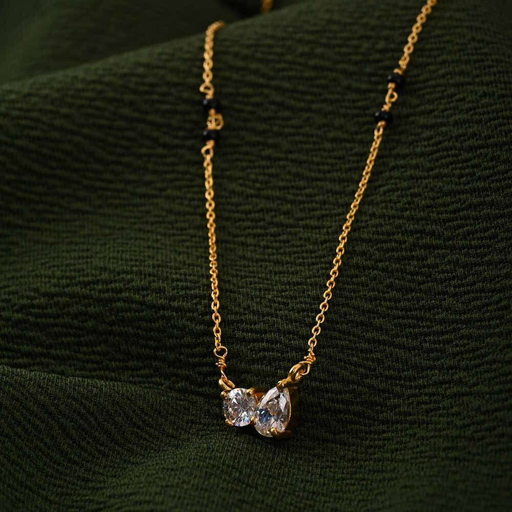 Solitaire Duality Mangalsutra