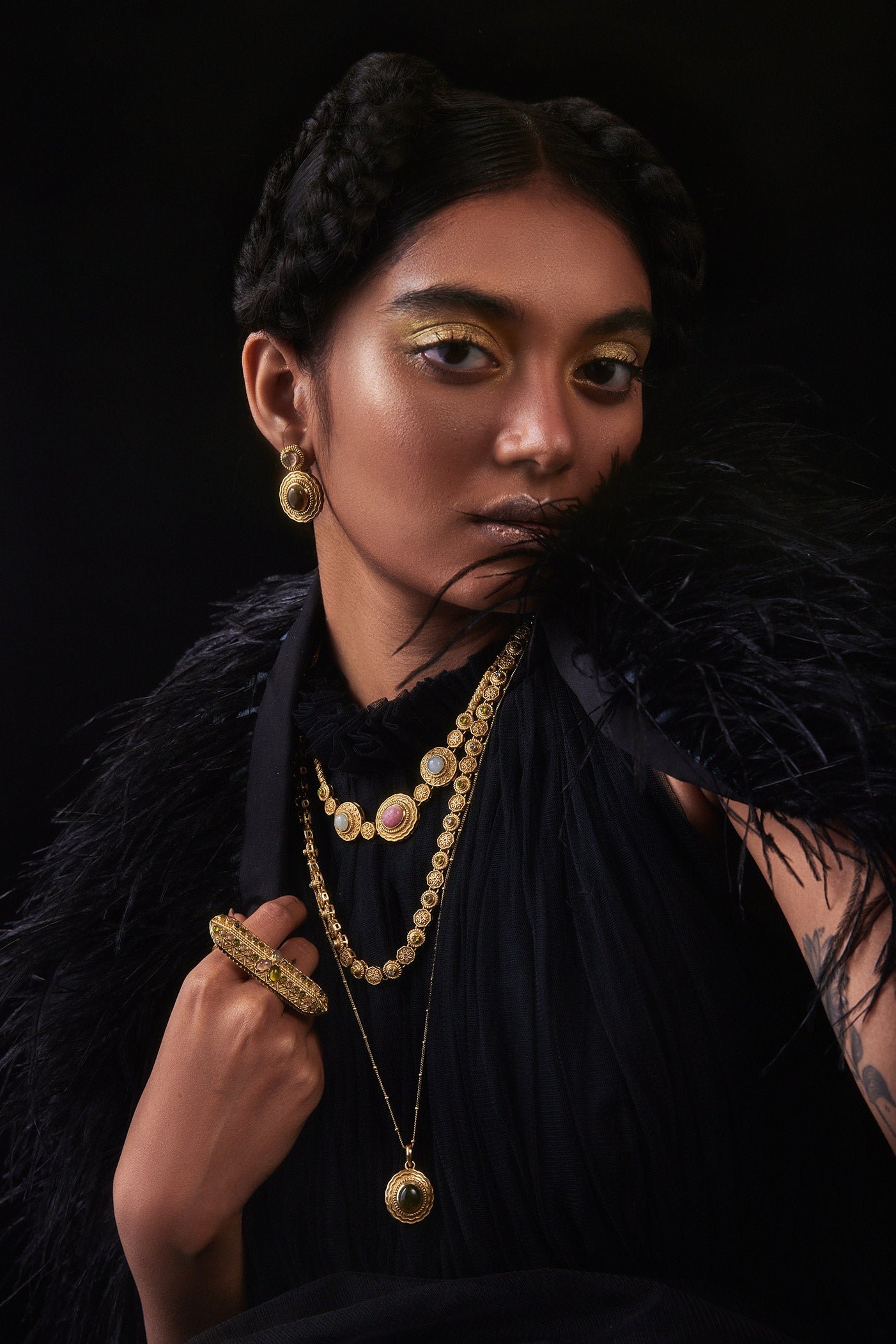 Azra Classic Necklace