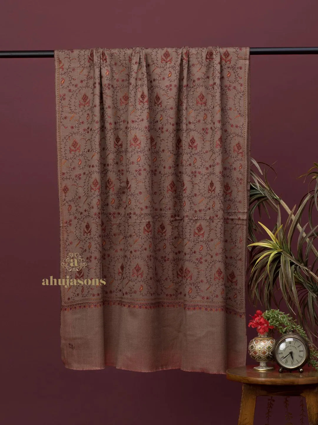 Elegant Cashmina Shawl with Jaal Pattern in Beige