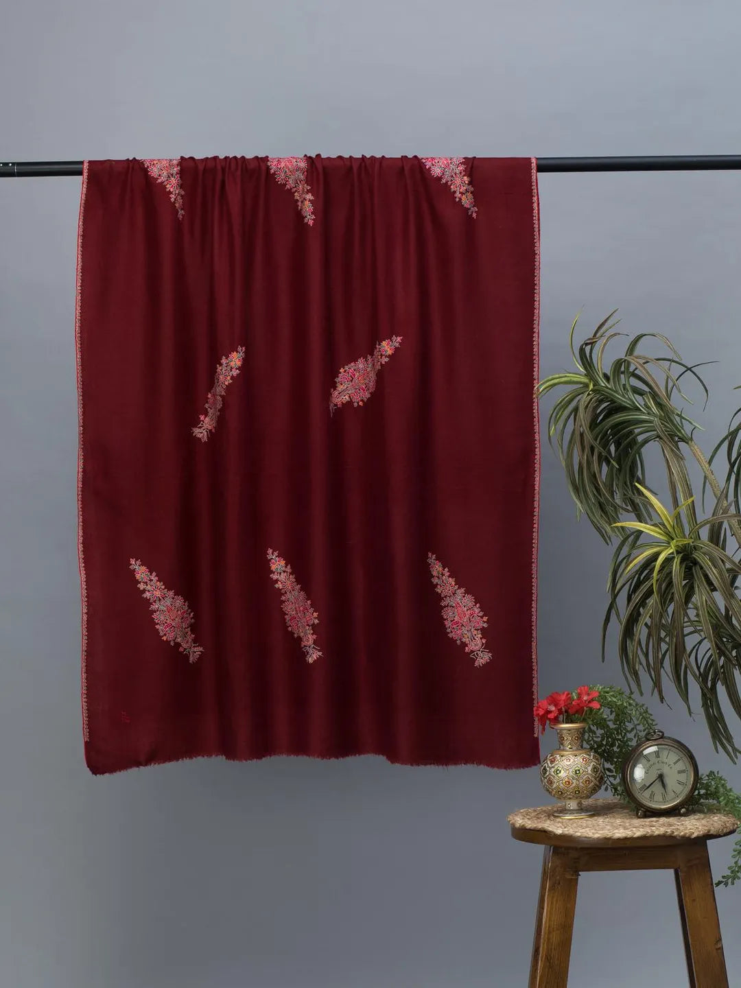 Elegant Handloom Pashmina Shawl in Brown