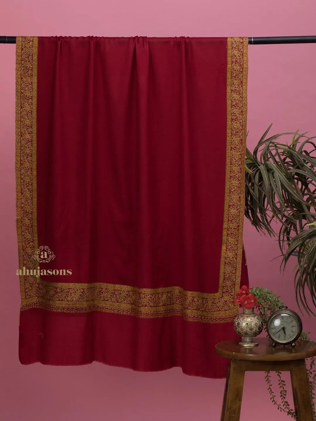 Elegant Cashmina Shawl with Daur Pattern in Maroon