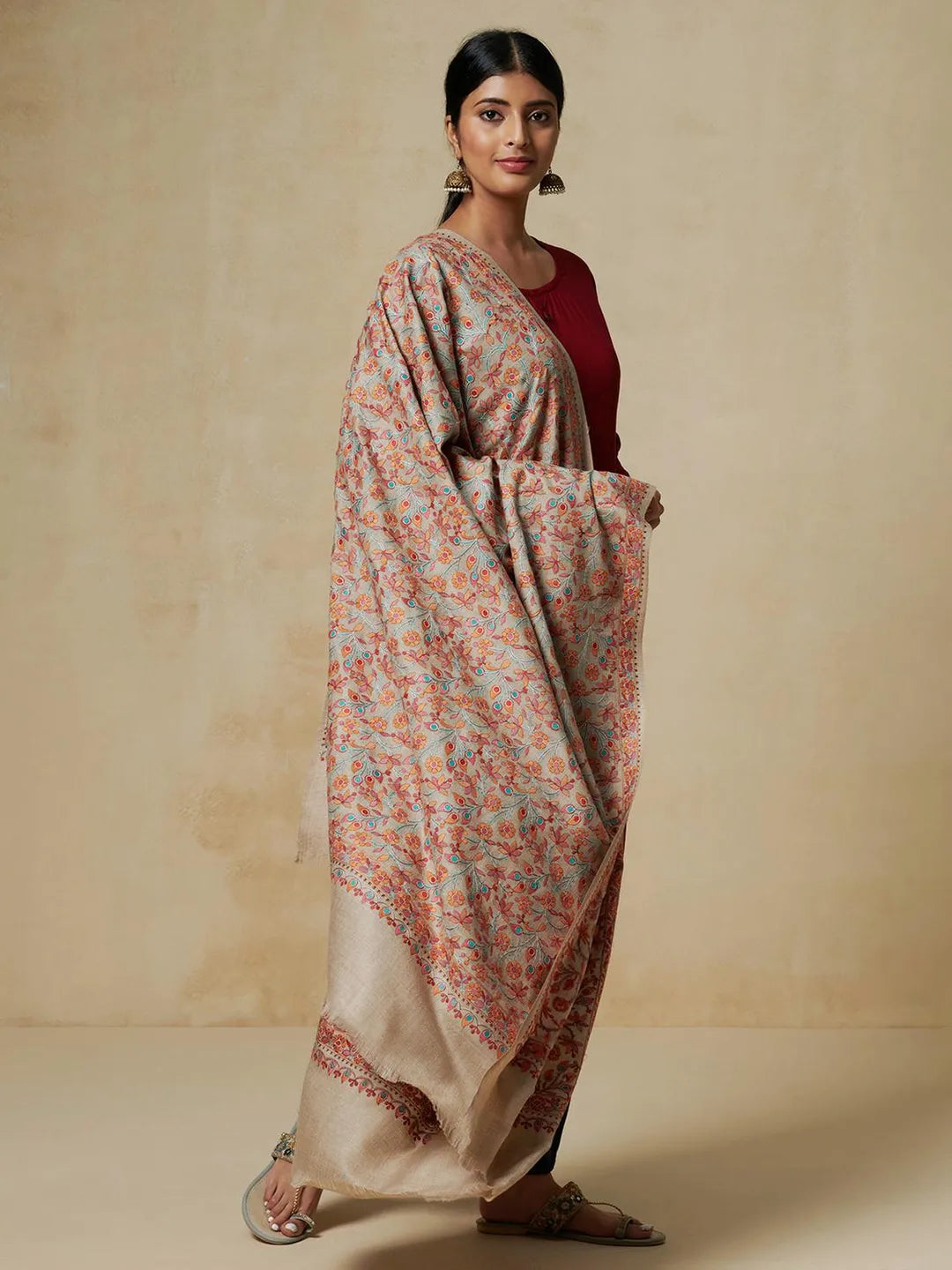 Elegant Shawl Wool Blend with Jamawaar Pattern in Beige
