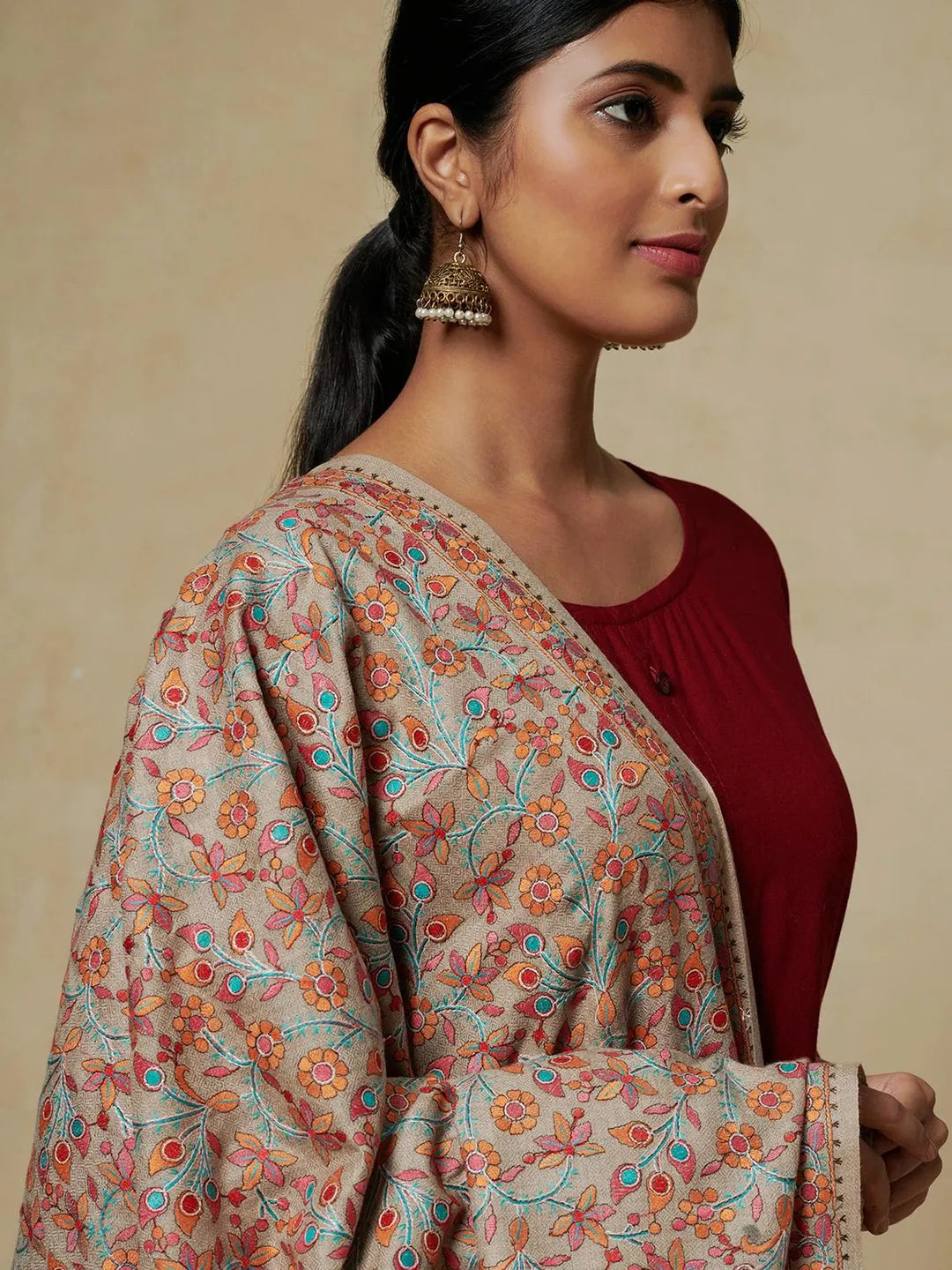 Elegant Shawl Wool Blend with Jamawaar Pattern in Beige