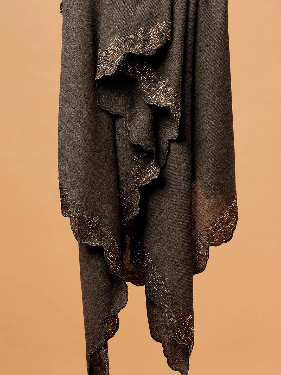 Elegant Stole Wool Blend with Dobby Pattern in Brown