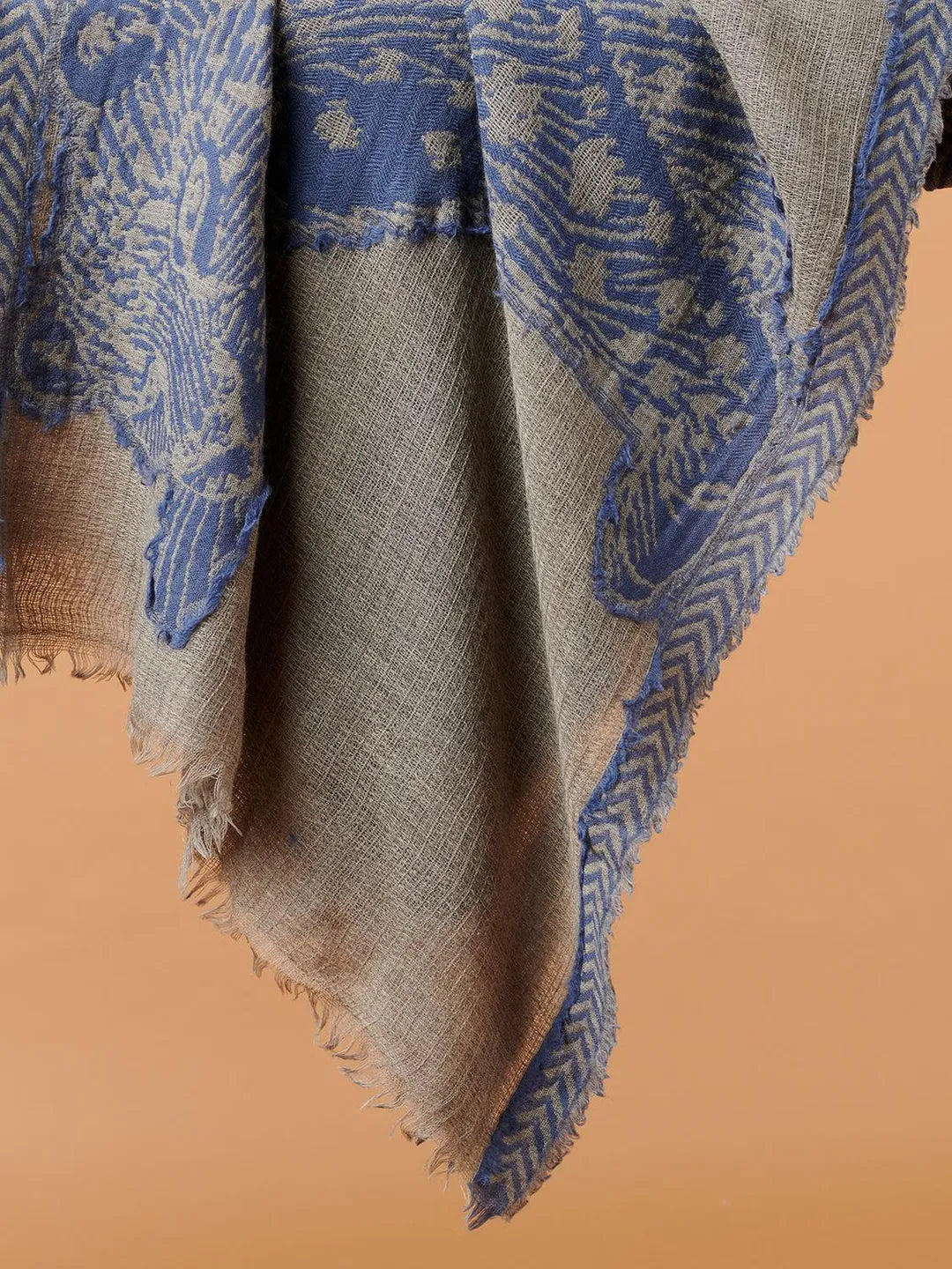 Elegant Stole Wool Blend with Jacquard Pattern in Beige
