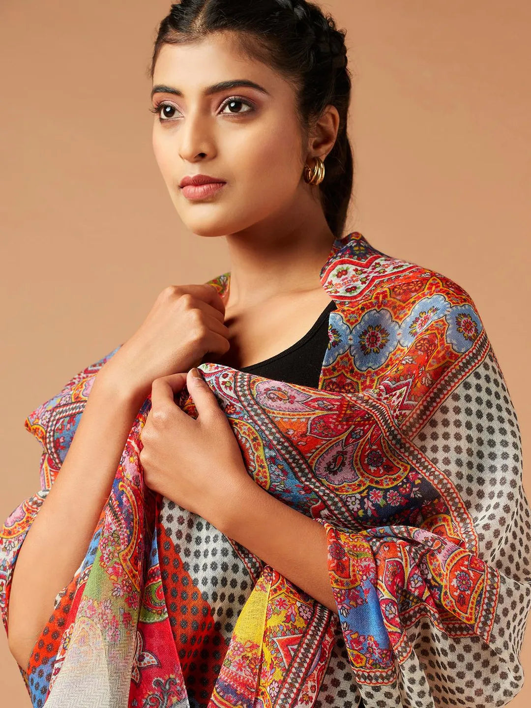 Elegant Stole Wool Blend with Printed Pattern in Multi