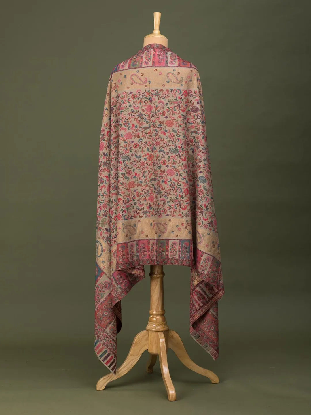 Elegant Shawl Wool Blend with Kaani Pattern in Beige