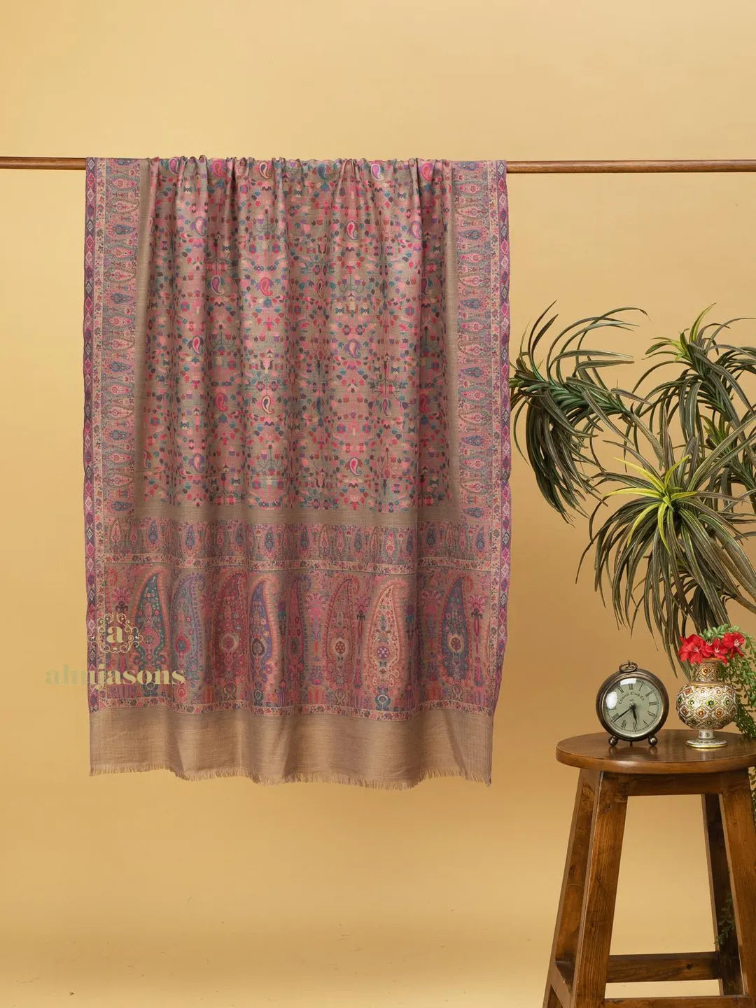 Elegant Shawl Wool Blend with Jaal Pattern in Multi