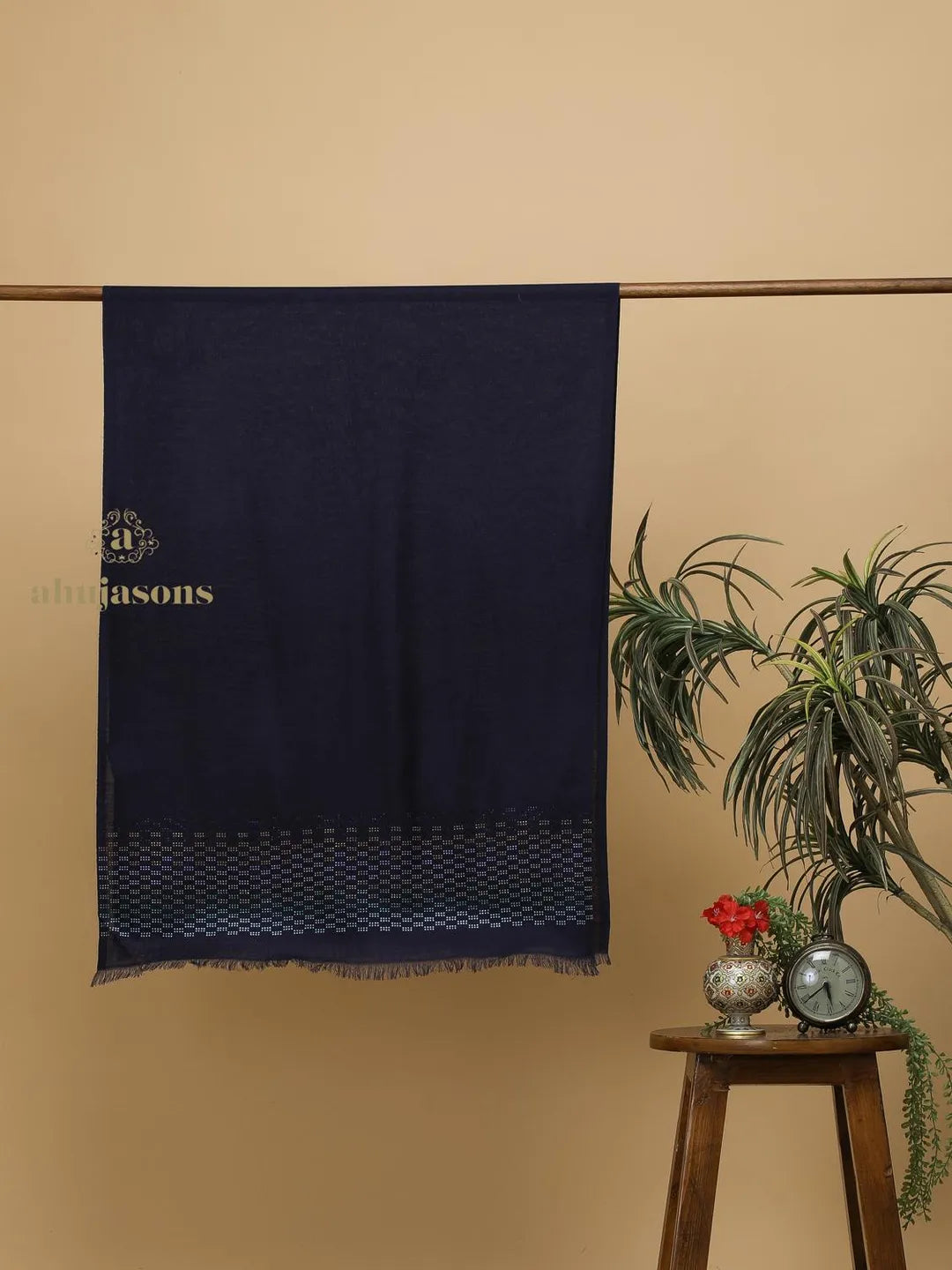 Elegant Stole Wool Blend with Dobby Pattern in Blue