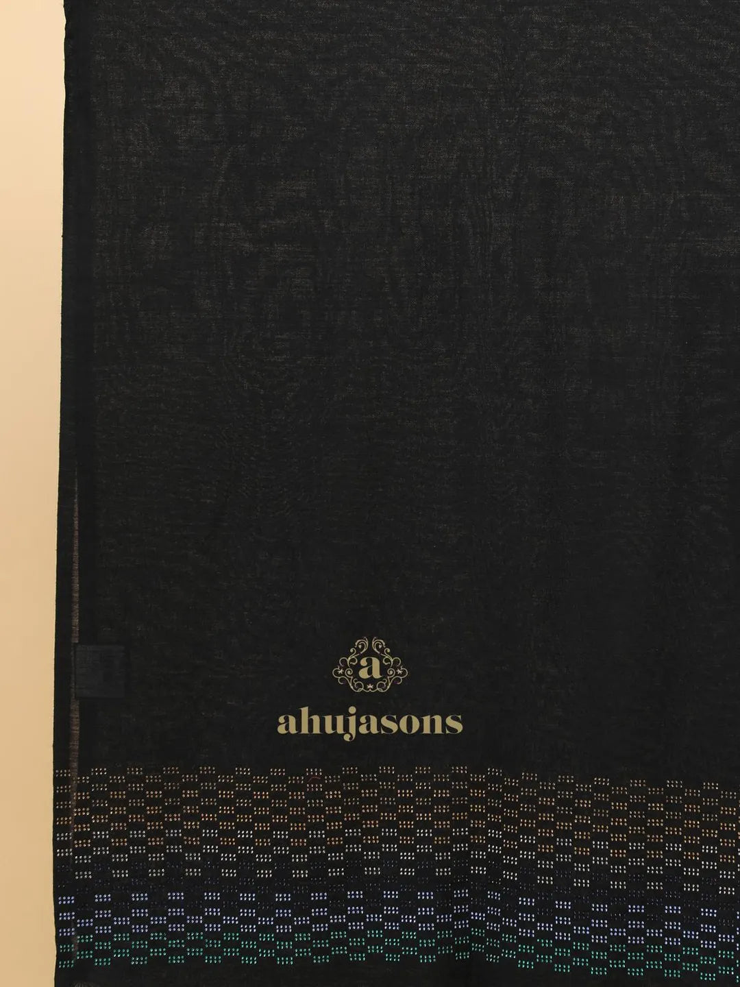 Elegant Stole Wool Blend with Dobby Pattern in Black