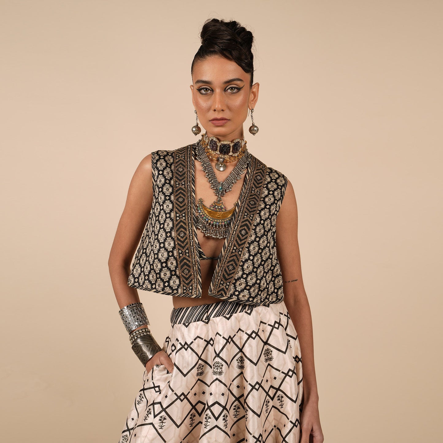 Almond Ivory Gilet Jacket | CHAR