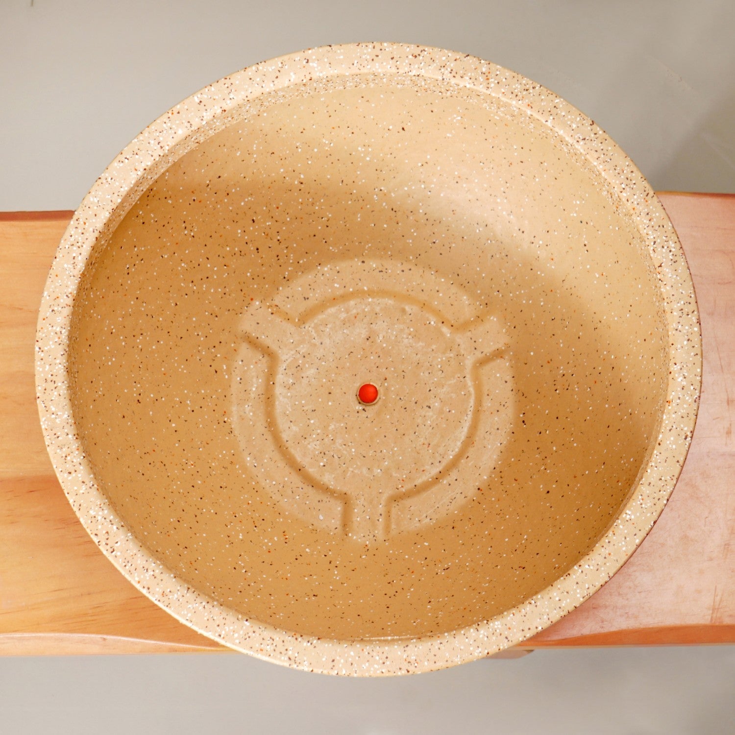 Planterra Beige Round Lotus Planter 15x9 Inch