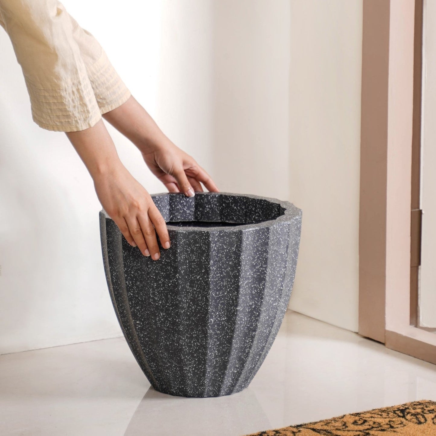 Planterra Ribbed Black Planting Pot 12x12 Inch