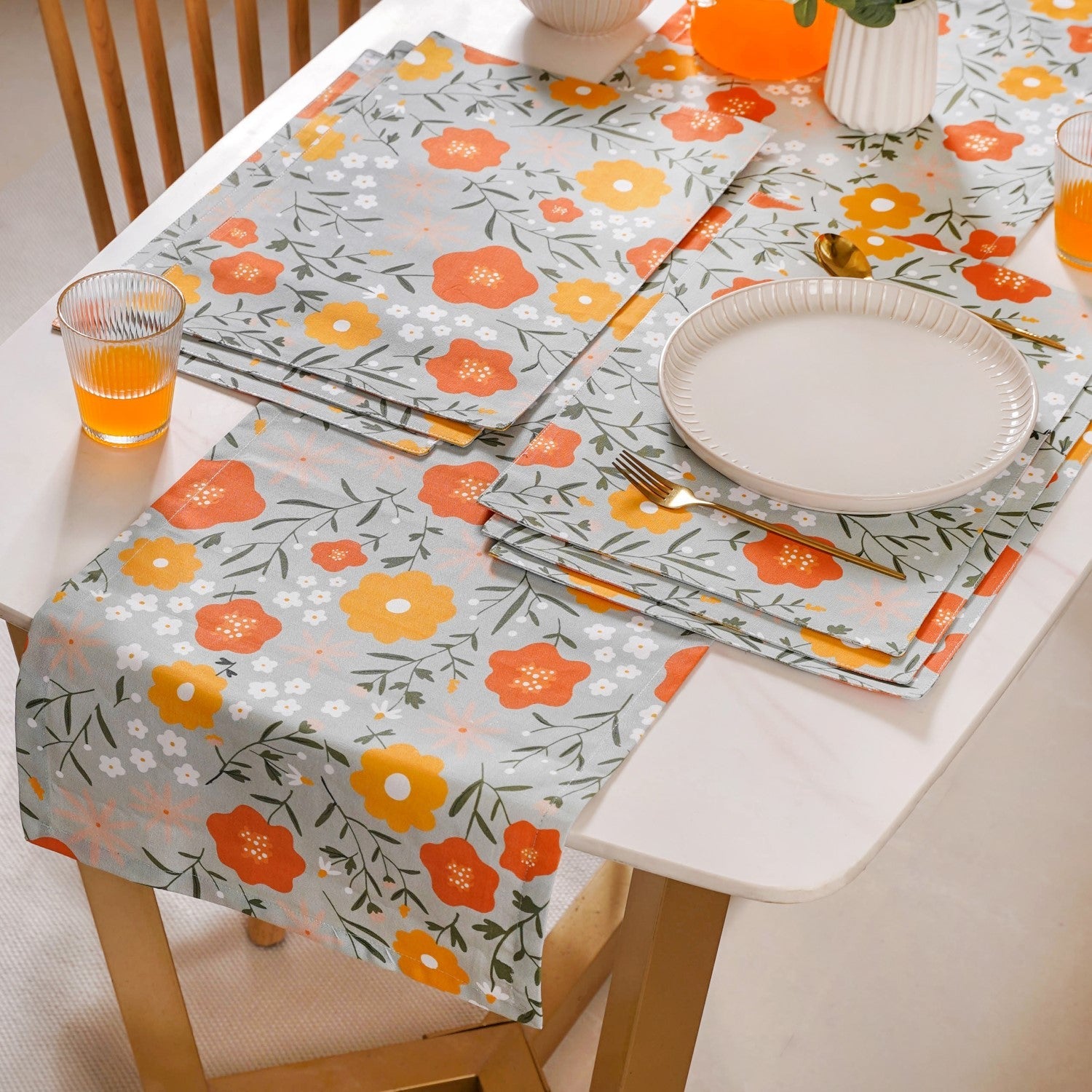 Arancia 7 Piece Table Mat And Runner Set