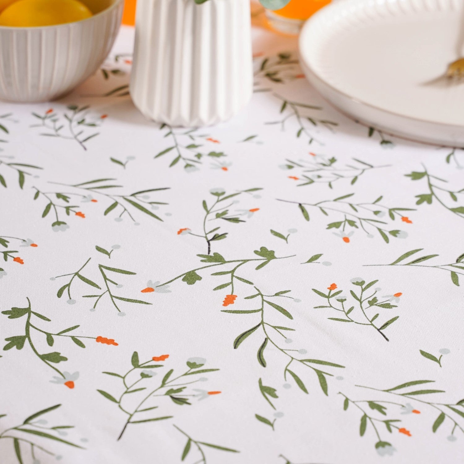 Arancia Complete Table Linen Set With Mats Napkins Runners And Table Cloth