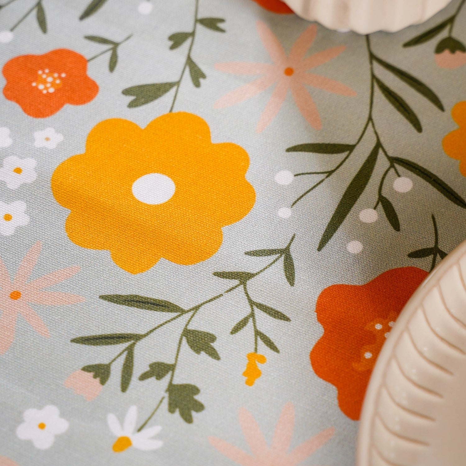 Arancia Luxe 8 Seater Table Runner 264x35cm