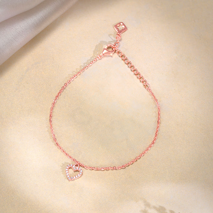 Rose Gold Heart Hooked Bracelet