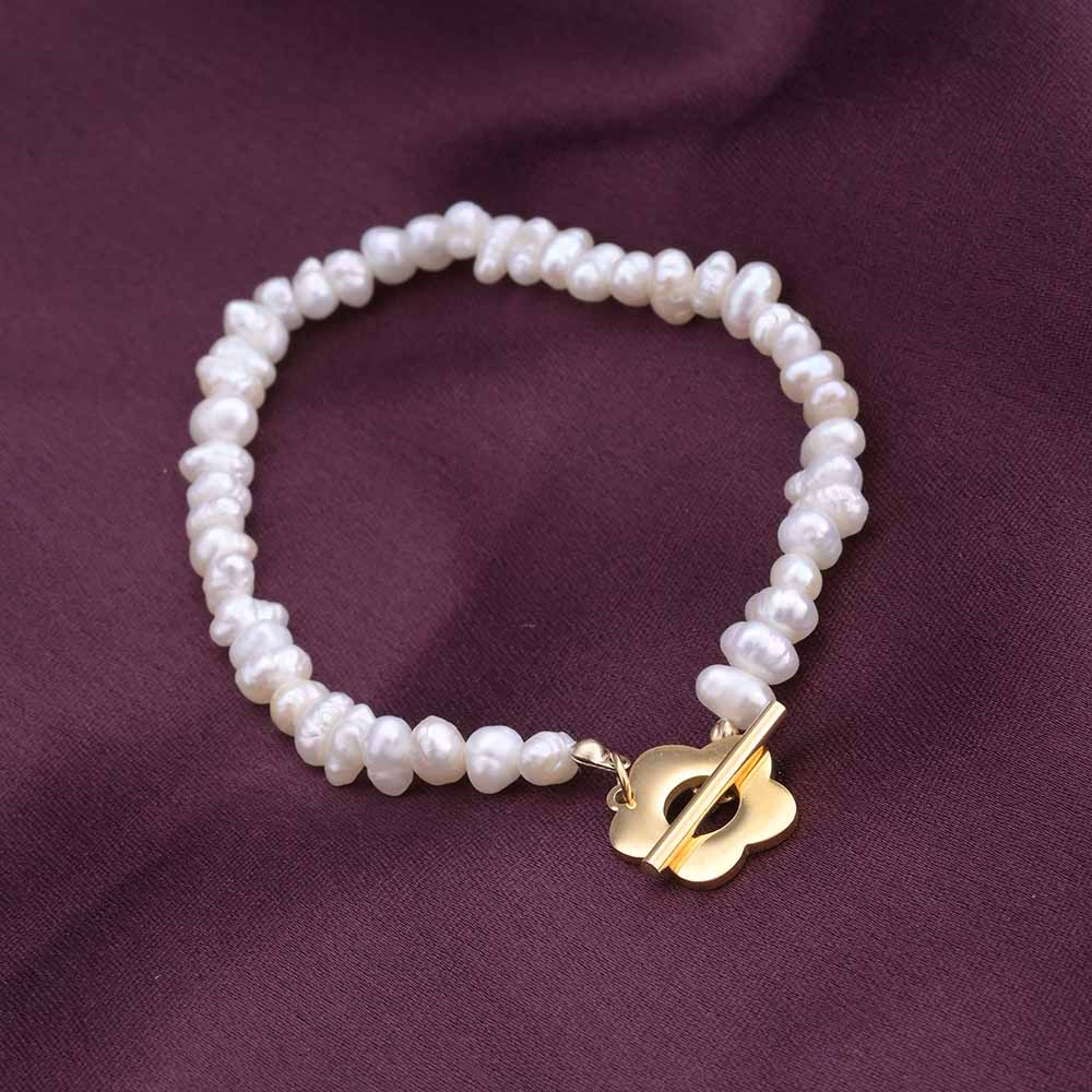 Vintage Pearl Bracelet