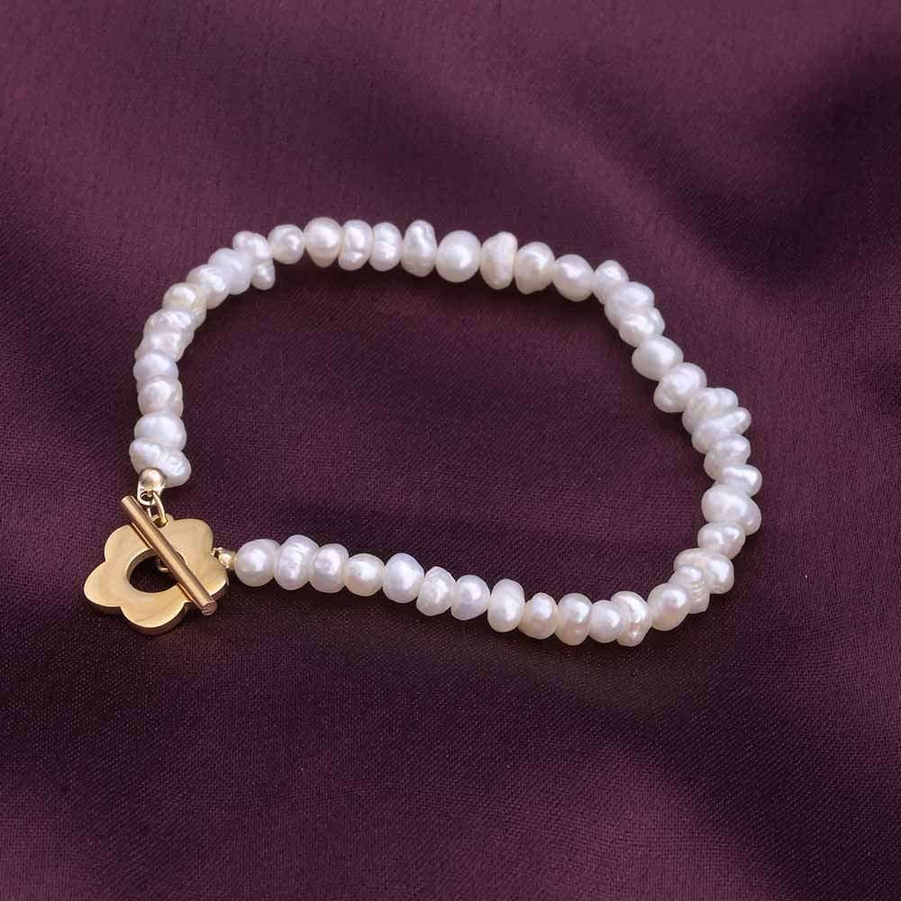 Vintage Pearl Bracelet
