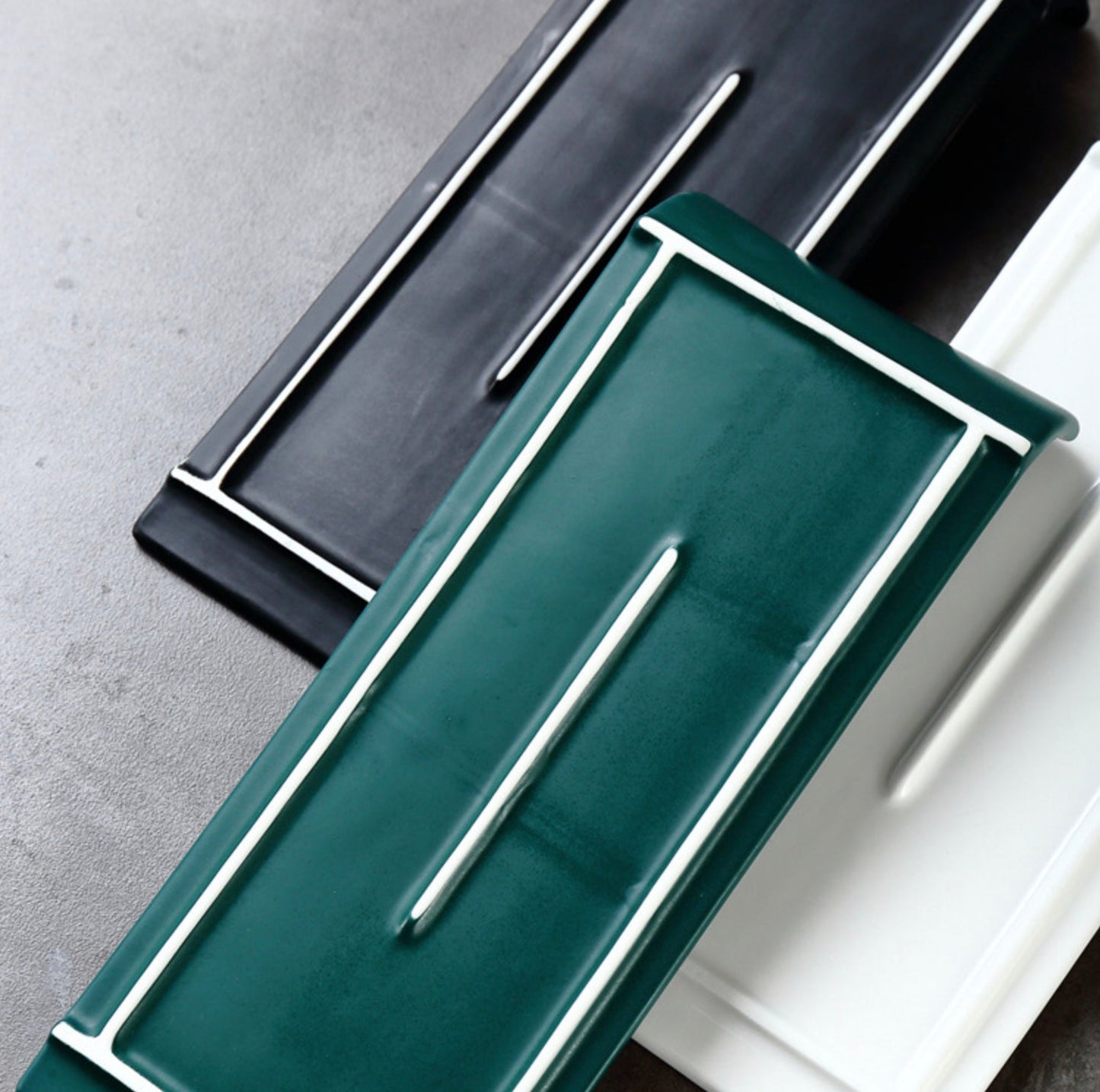 Black Long Plate
