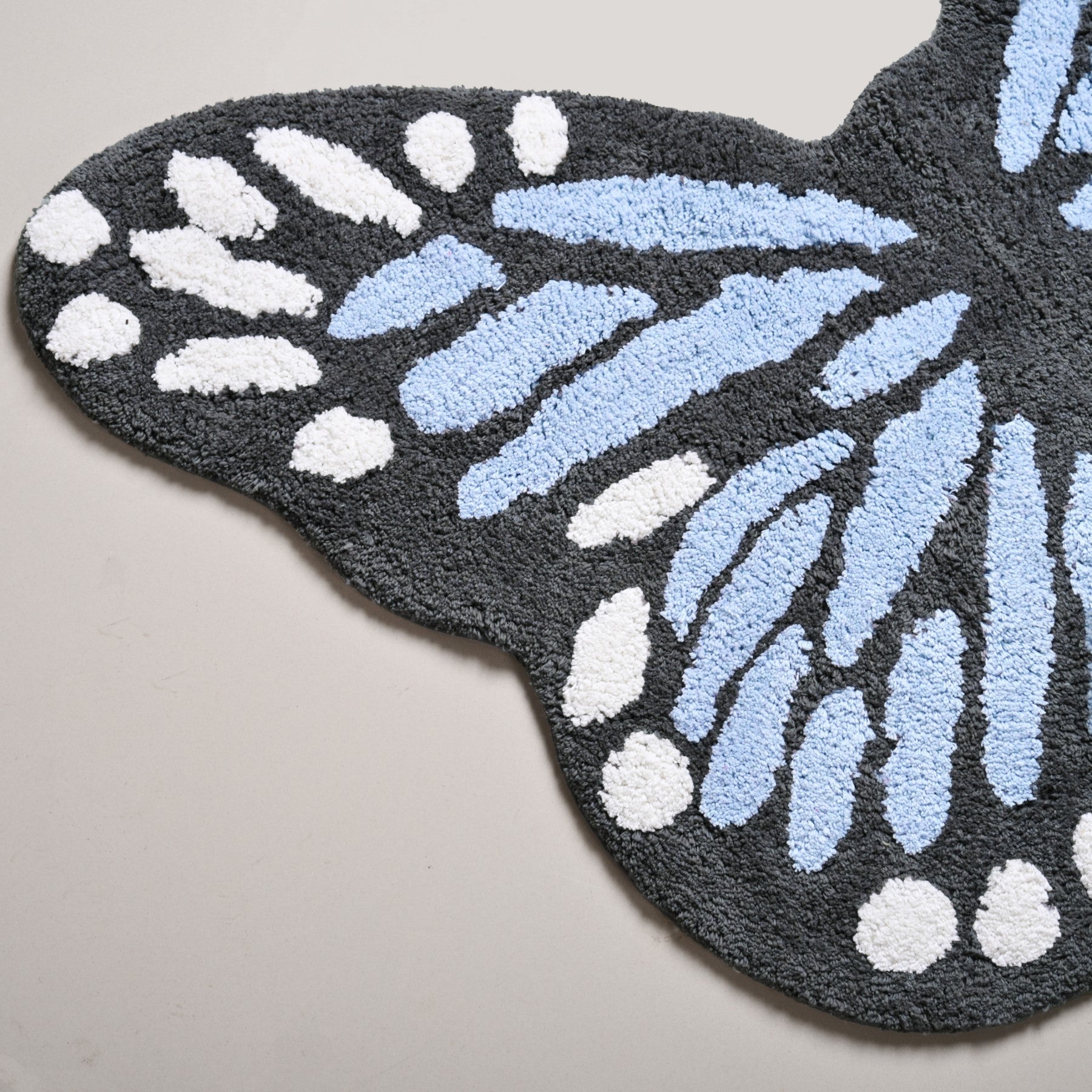 Butterfly Tufted Cotton Anti Slip Floor Mat 80x60cm