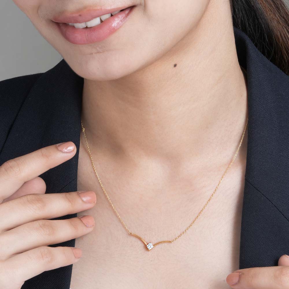 Vivid Glow 9KT Gold Lab Grown Diamond Gold Necklace