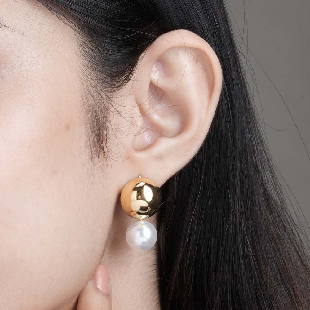 Vintage Pearl Drop Earrings