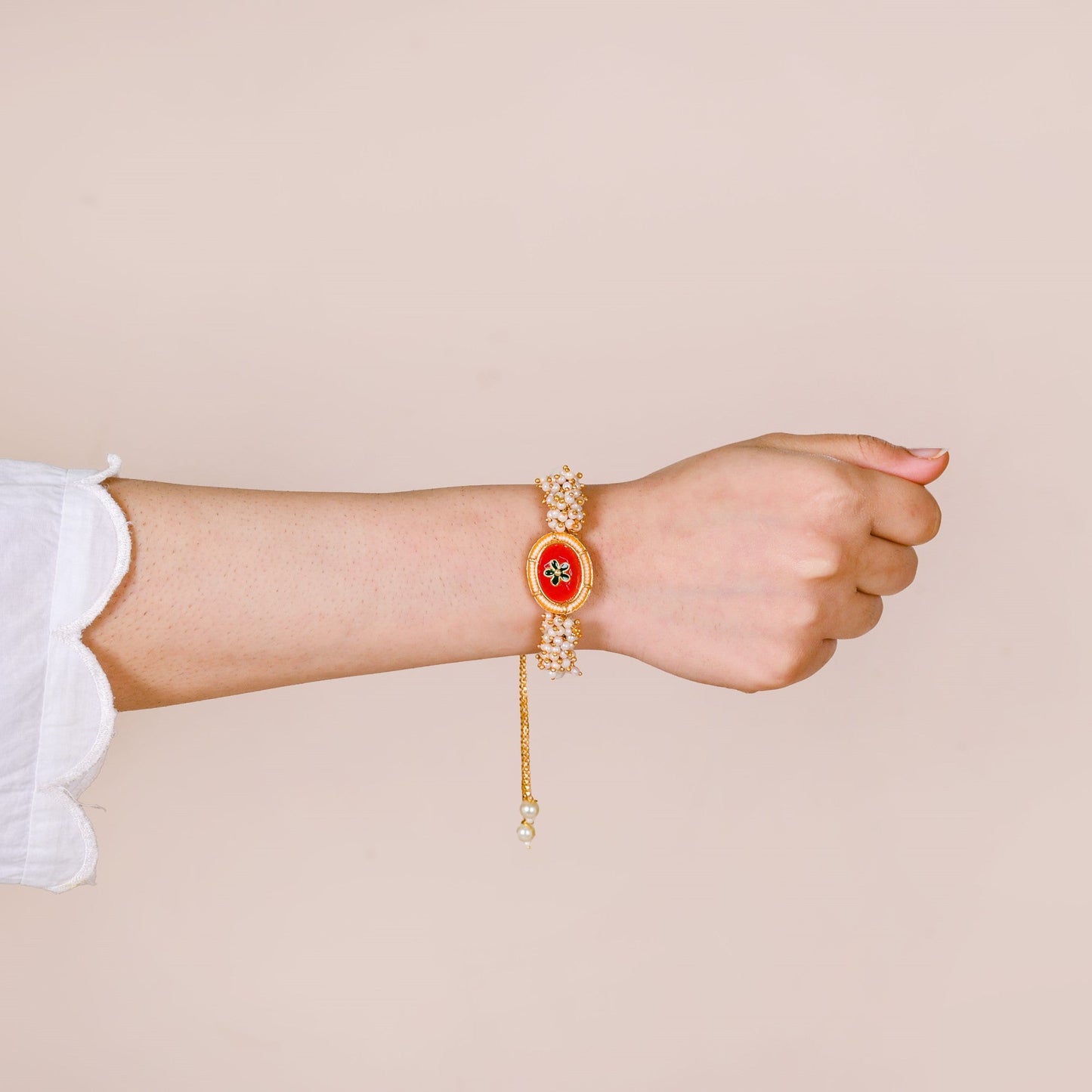 Adjustable Rakhi Gift Set For Sibling In Crimson