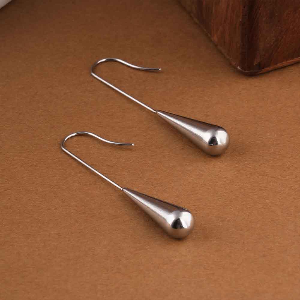 Vatsurica Drop Earrings