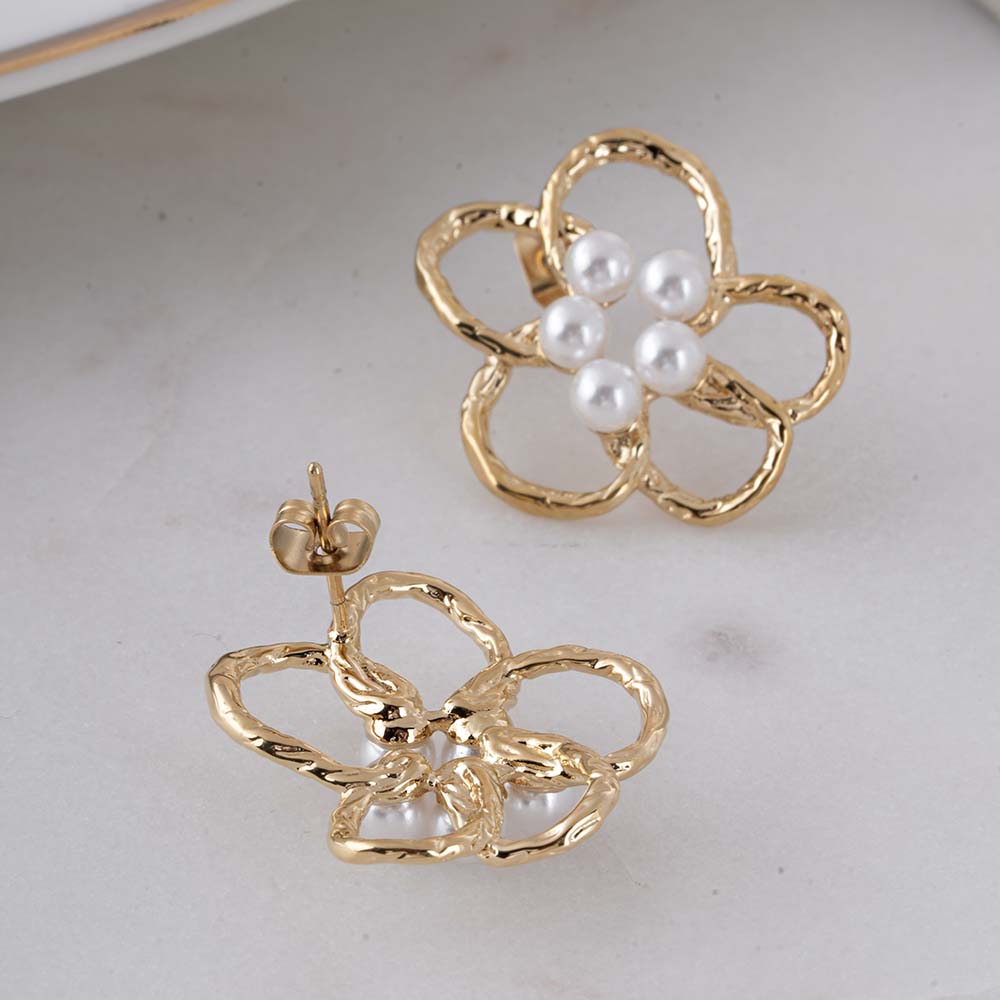Gold Flower Pearl Earrings