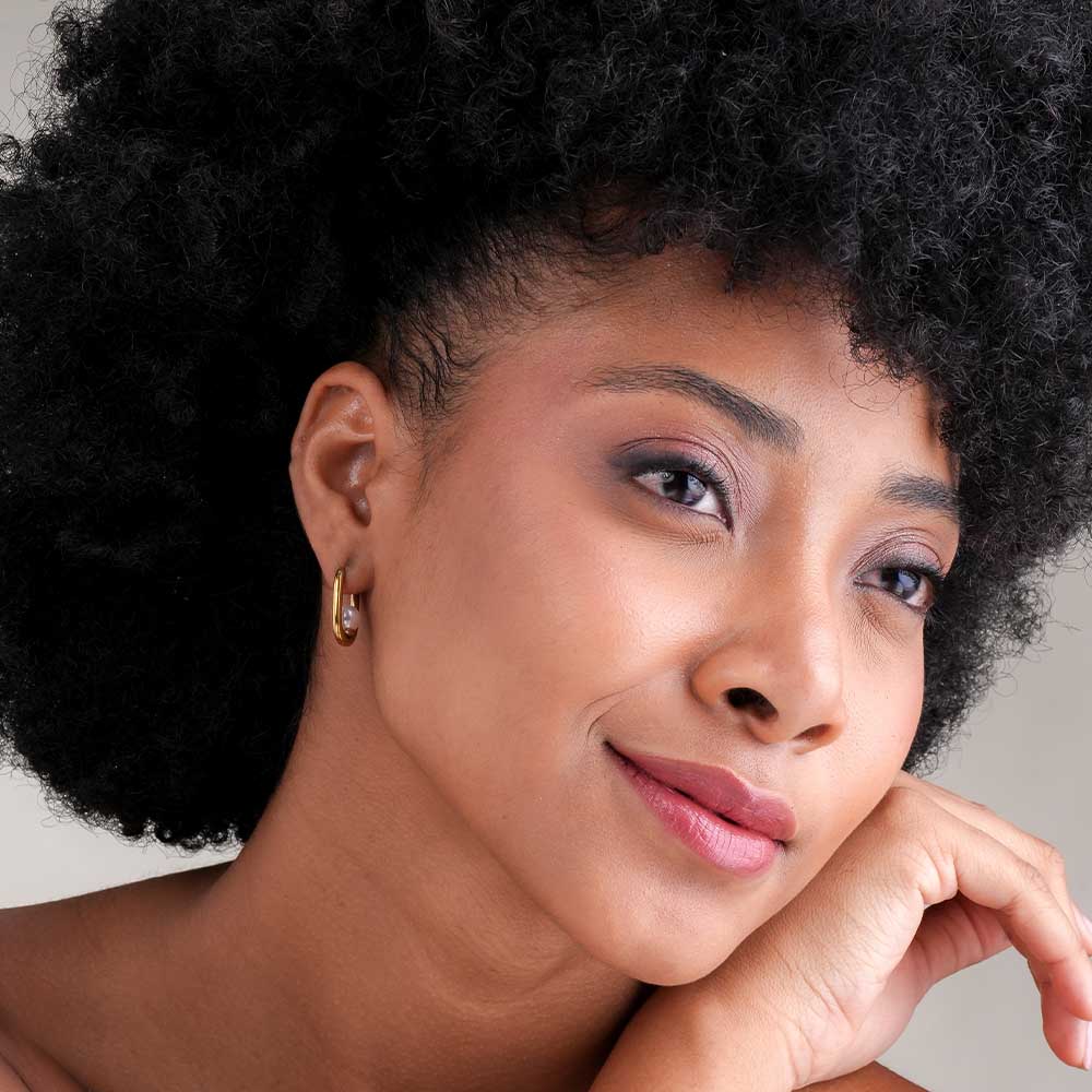 Sleek U Pearl Hoop Earrings