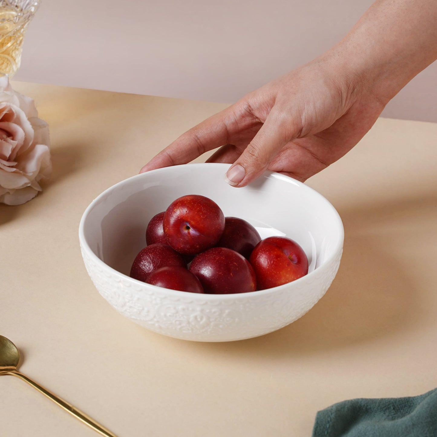 Serena Pearly White Snack Bowl 6 Inch 500 ml
