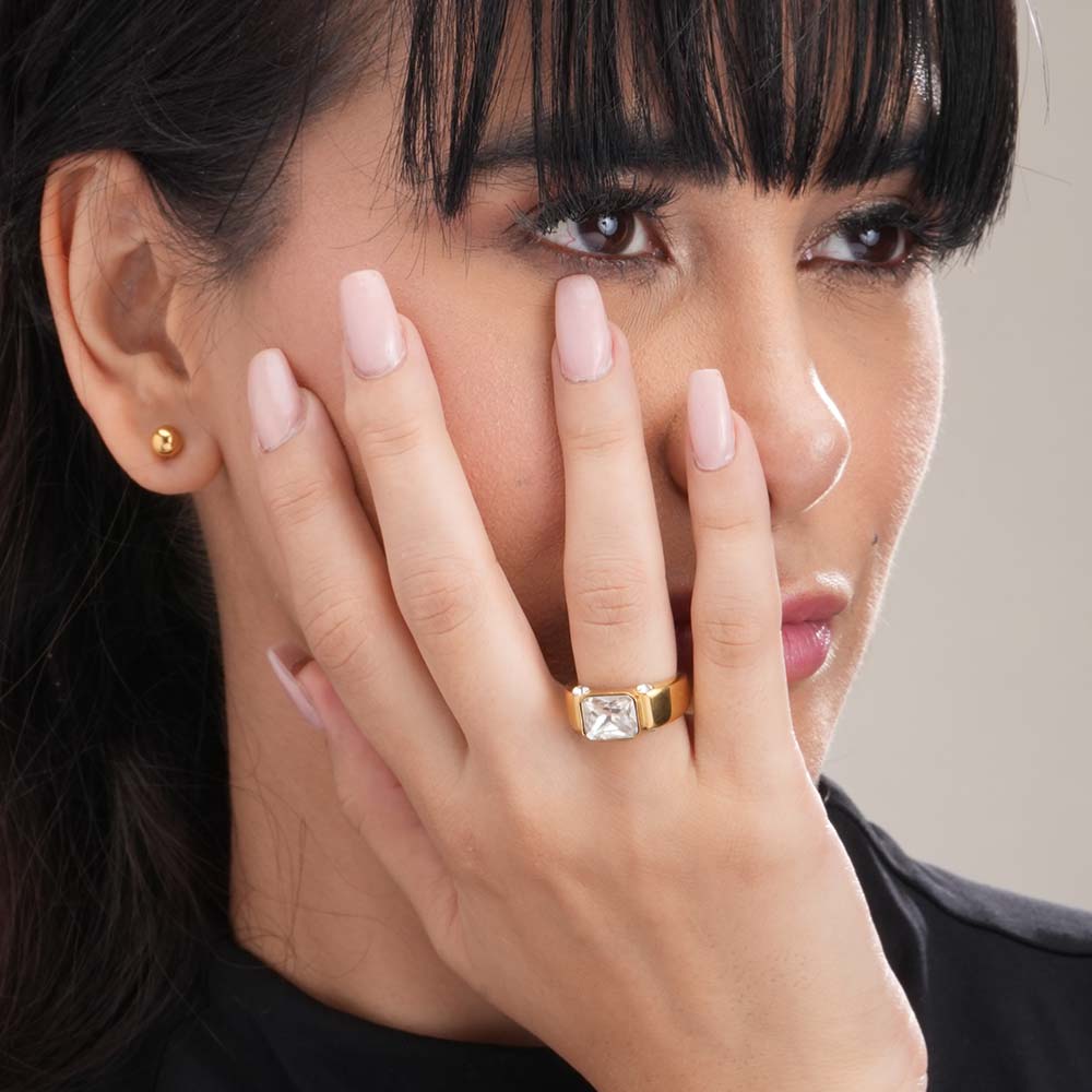 Trendy Eternity Gold Ring