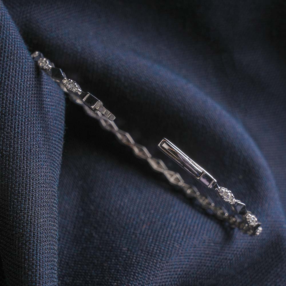 The Pristine Sparkle Bracelet