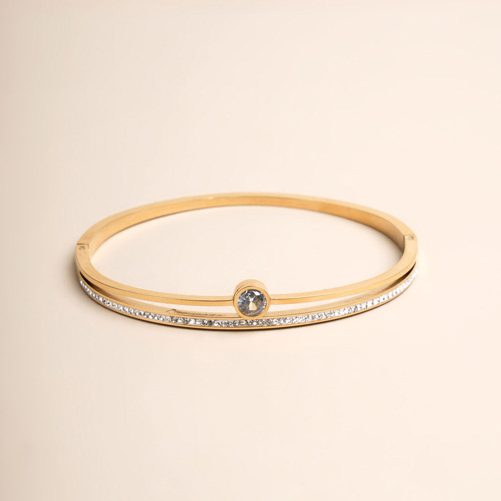 Women's Exquisite 18K Gold-Plated Bracelet with Stones