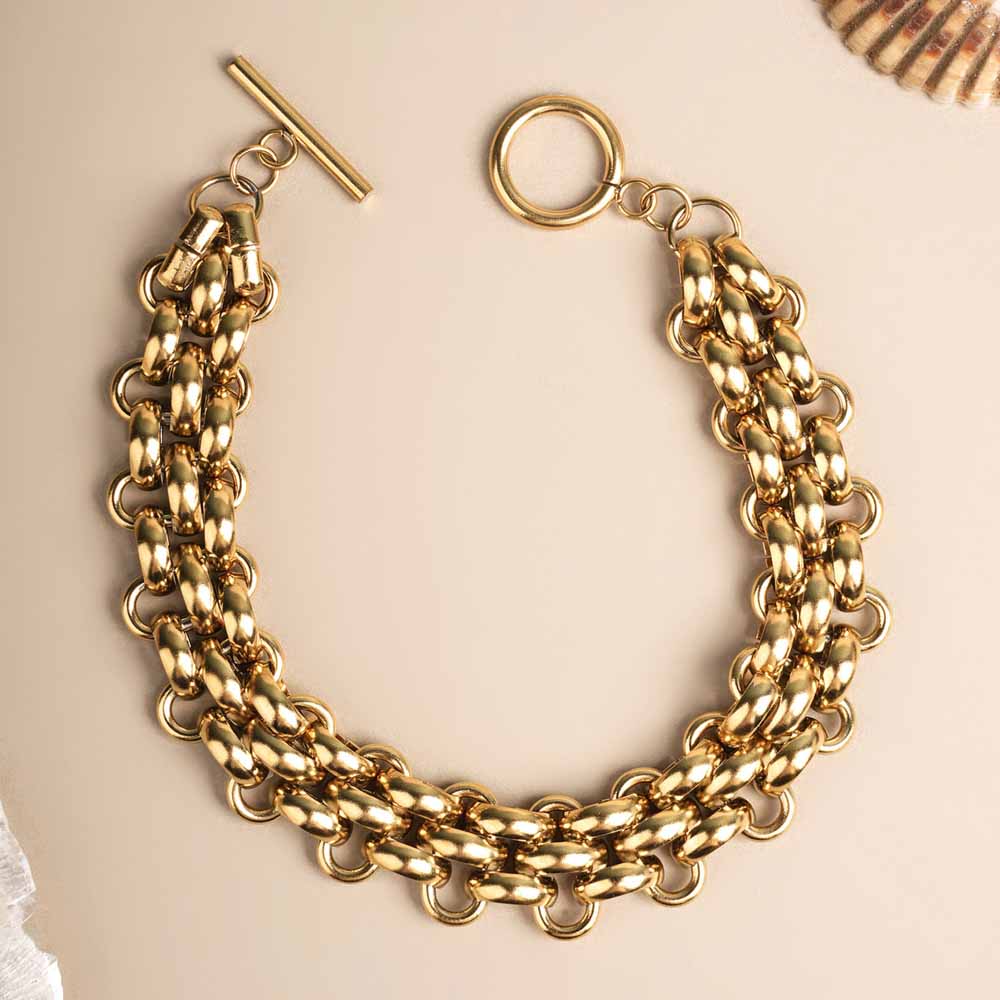 Thick Gold Interlocking Chain Bracelet