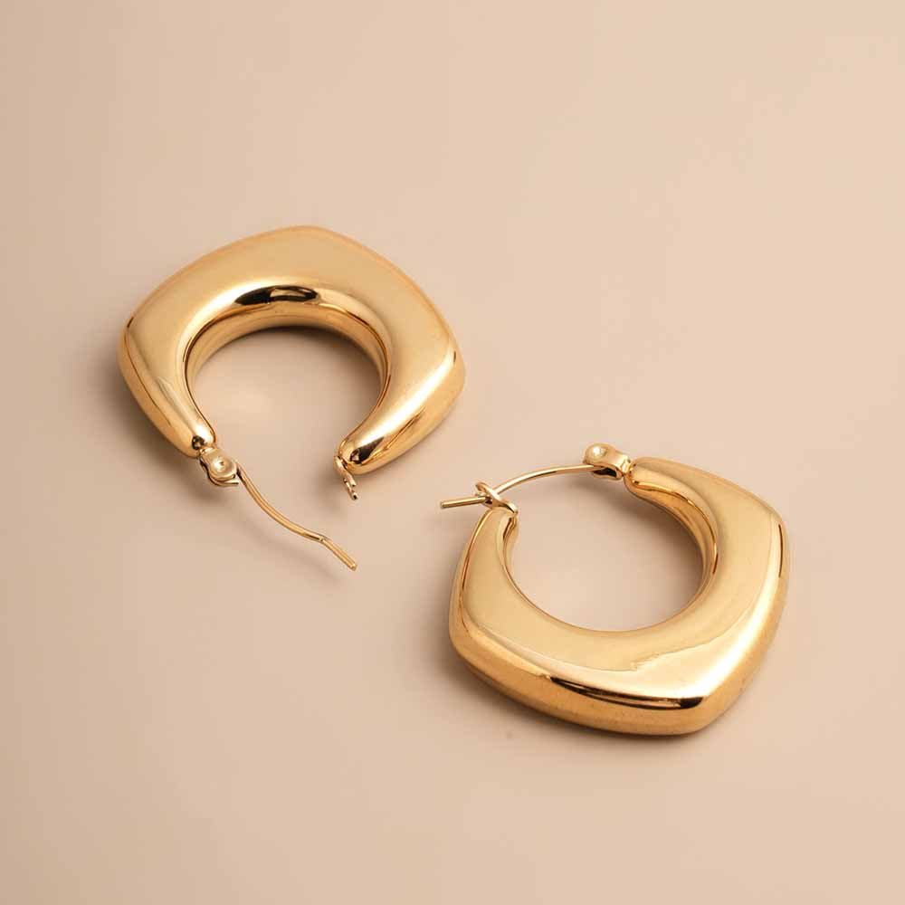Sculpted Luxe Gold Hoop Earrings