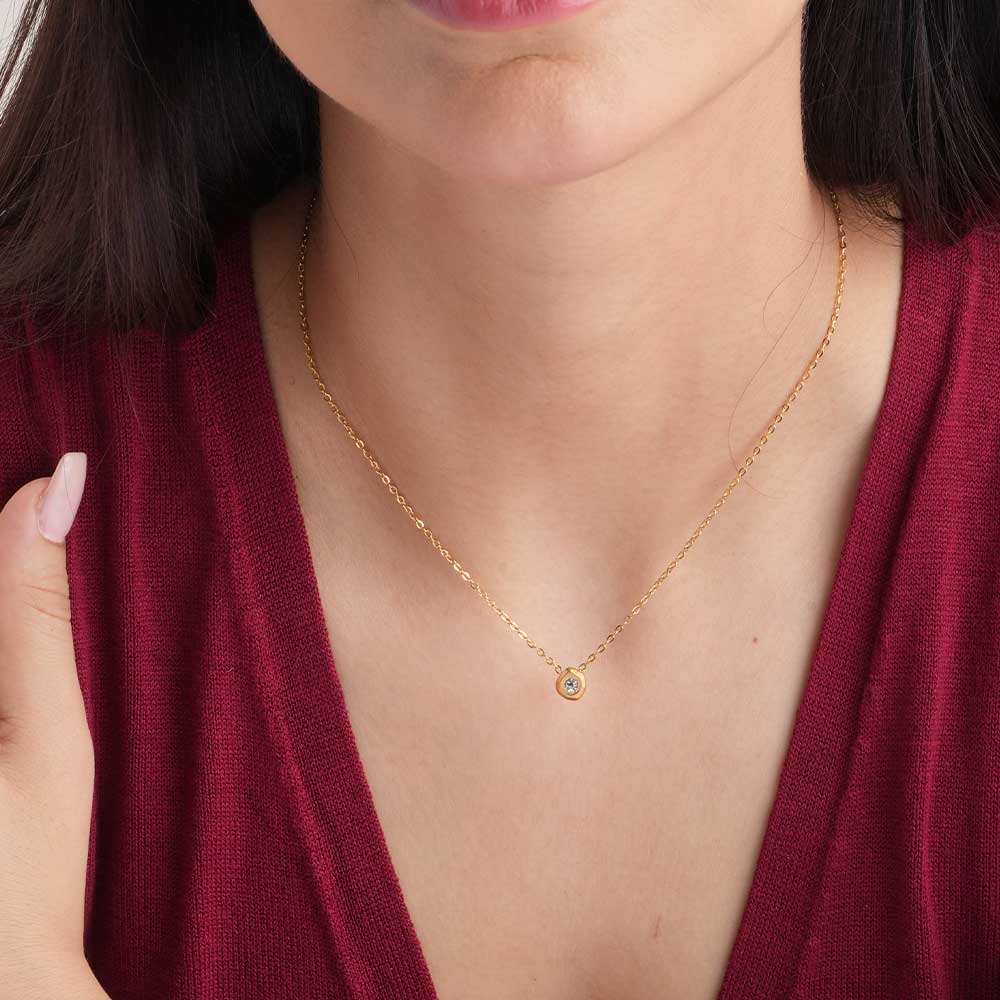 White Gemstone Gold Chain Necklace