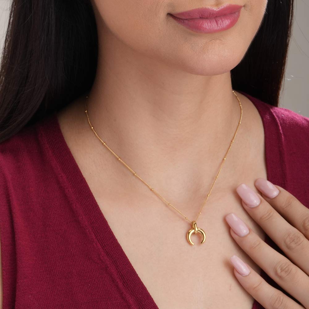 Tiny Horn Necklace & Star Moon Bracelet Combo Set
