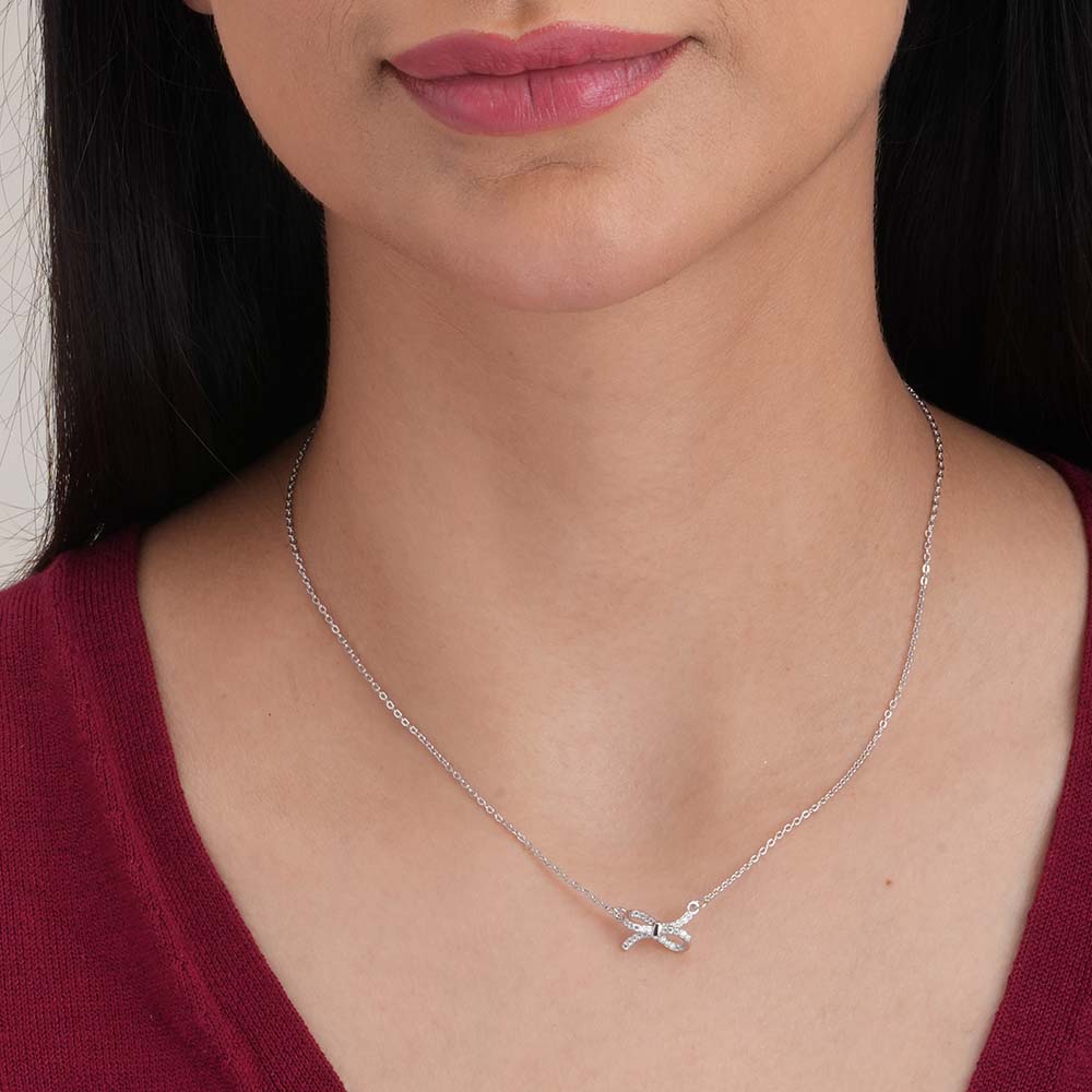 Zircon-Studded Knot Necklace | Silver