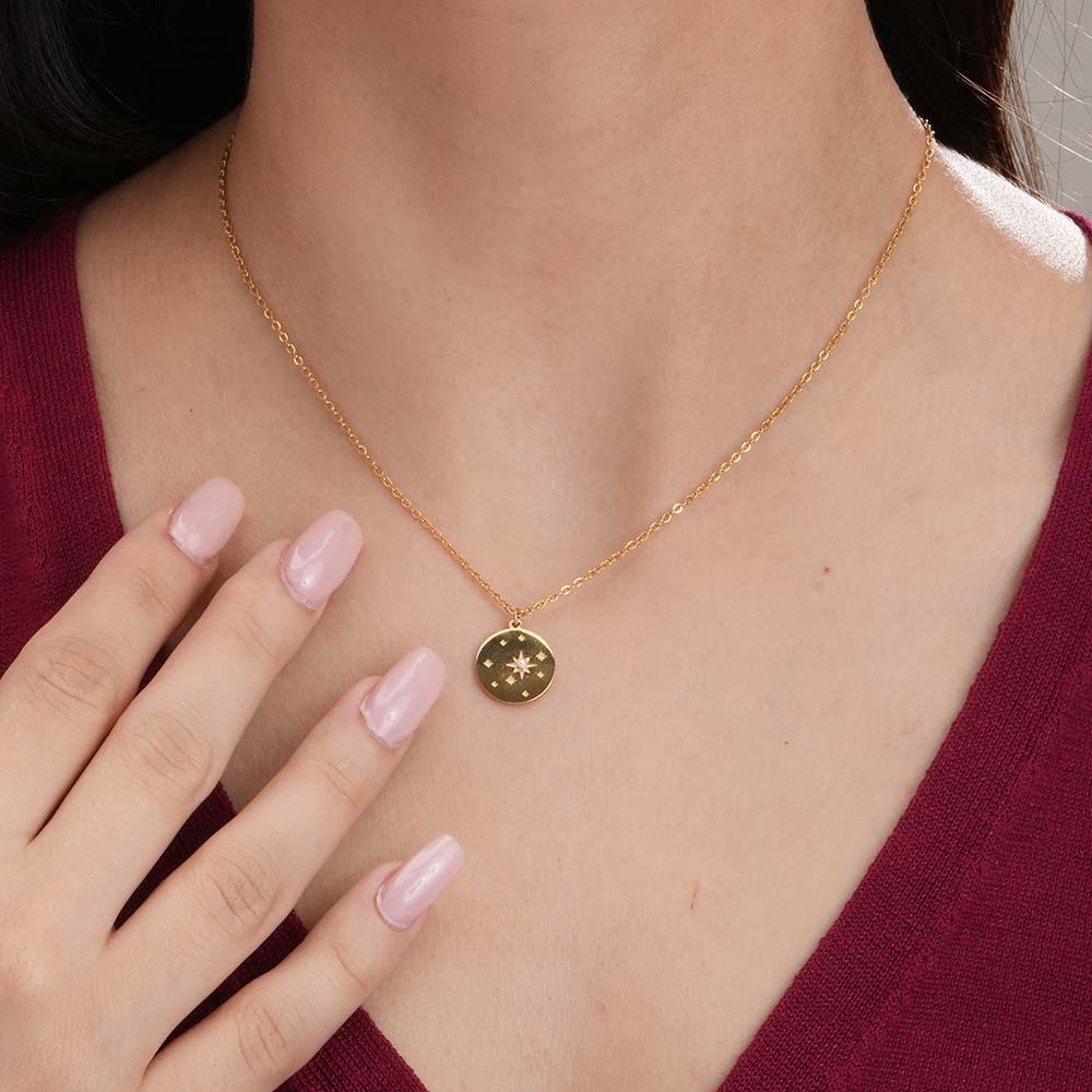 Star With Tiny Pearl Necklace