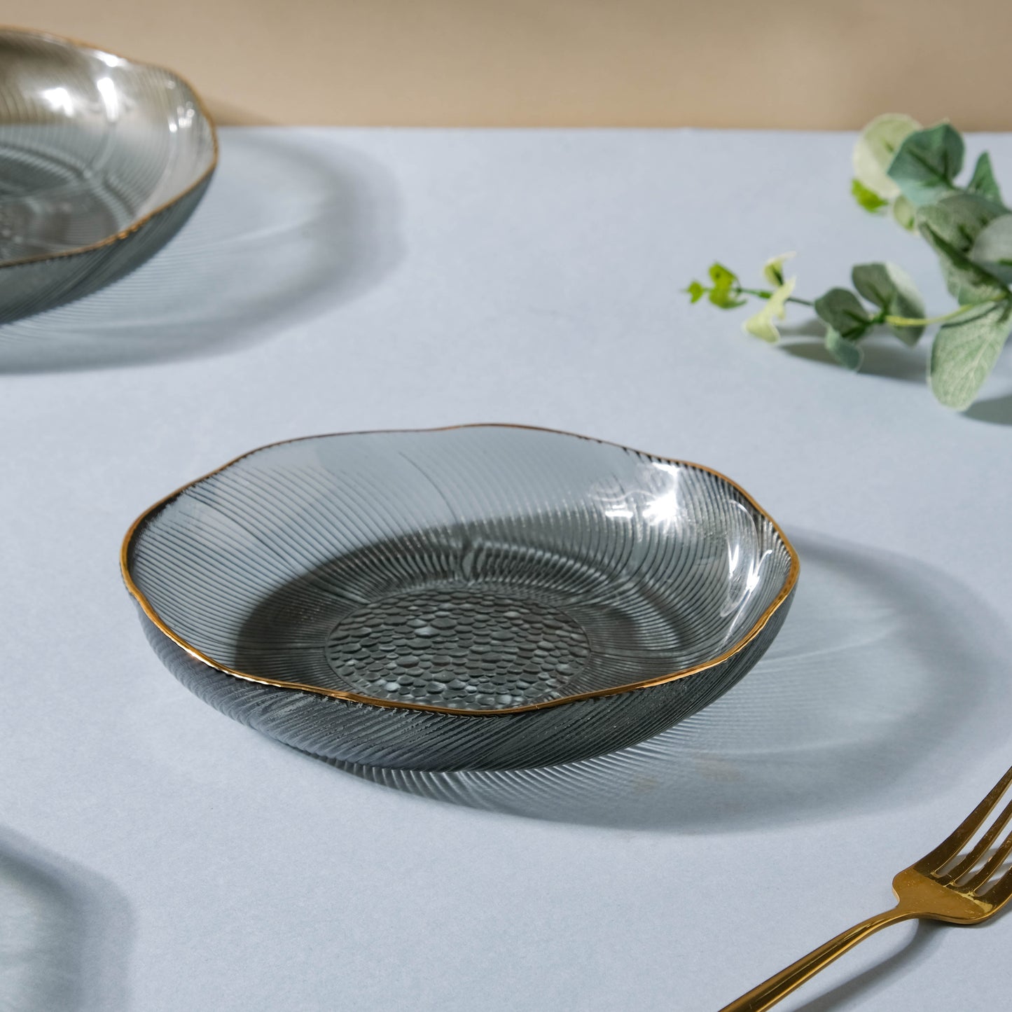 Glass Snack Plate Grey