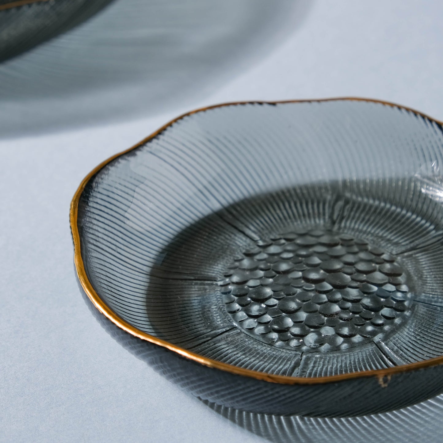 Flower Glass Dessert Plate Grey