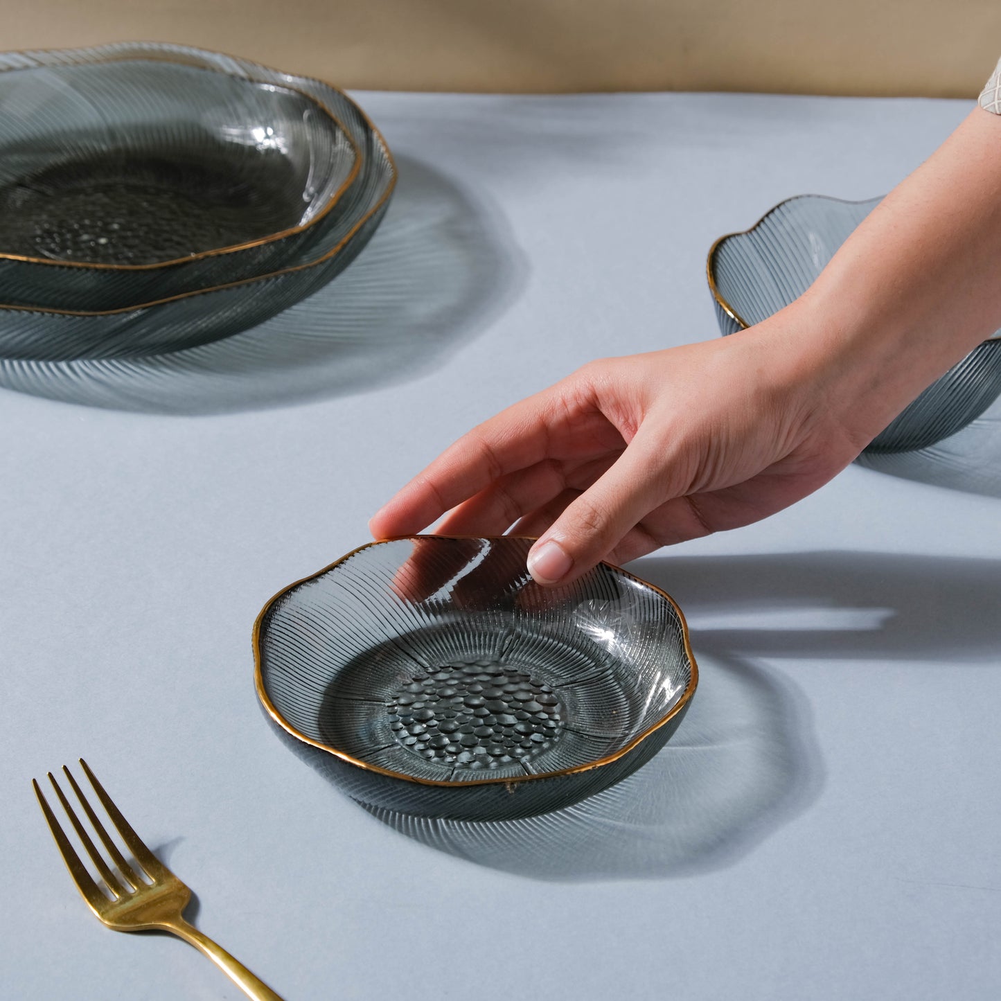 Flower Glass Dessert Plate Grey
