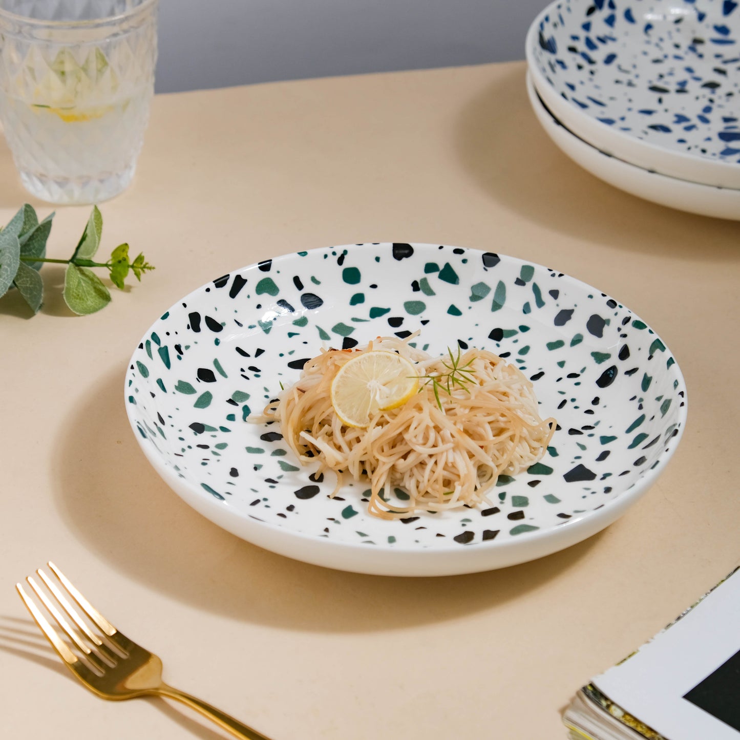 Mosaic Plate Dark Green