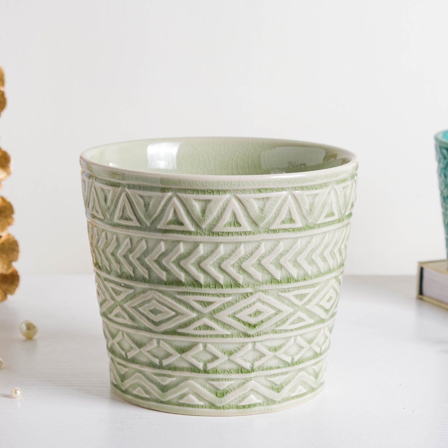 Intricate Texture Sage Green Pot