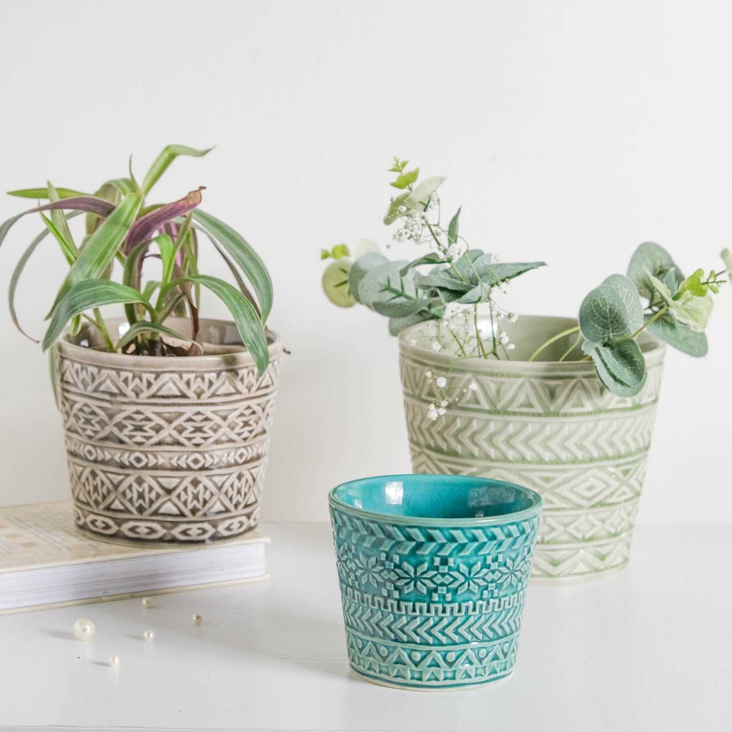 Intricate Texture Sage Green Pot