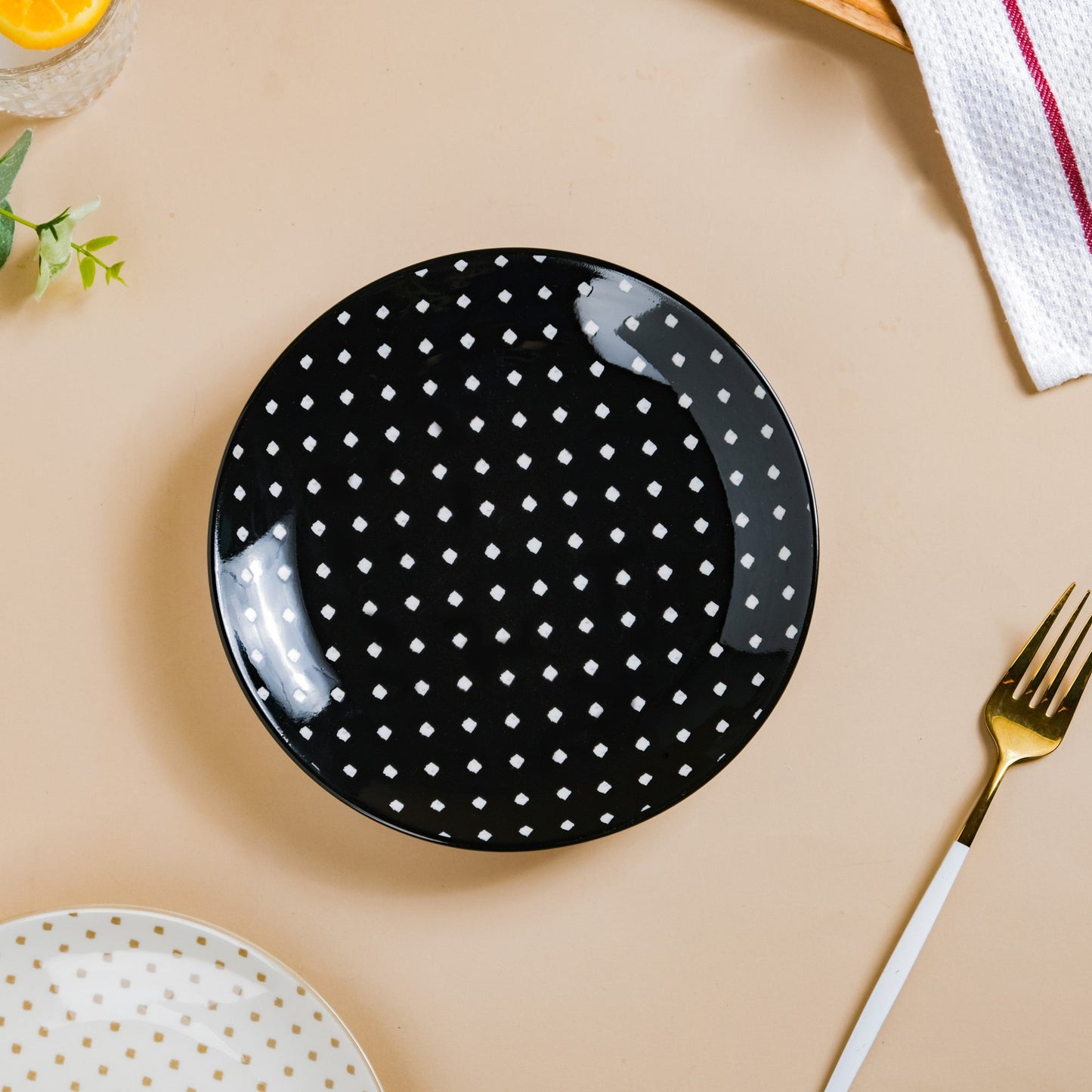 Retro Ceramic Snack Plate Black 7.5 Inch Set Of 2